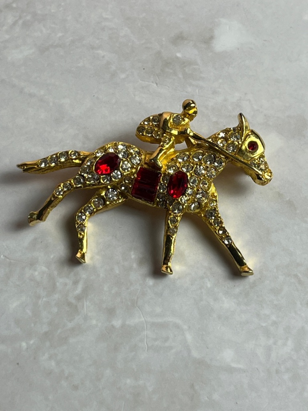 Gold-tone Horse & Jockey with Red Crystals & Rhinestones Brooch - Picture 8 of 13